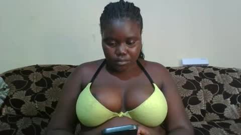 Snapshot of alyabeiby chatting on 10-31-25, 07:59 alyabeiby online show from 10-31-25, 07:59