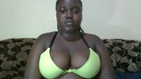 Snapshot of alyabeiby chatting on 11-04-25, 07:02 alyabeiby online show from 11-04-25, 07:02