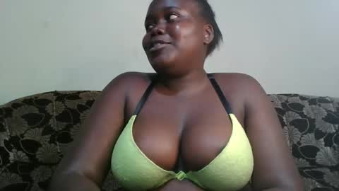 Snapshot of alyabeiby chatting on 11-23-25, 05:24 alyabeiby online show from 11-23-25, 05:24