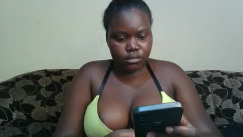 Snapshot of alyabeiby chatting on 11-24-25, 05:40 alyabeiby online show from 11-24-25, 05:40