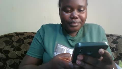 Snapshot of alyabeiby chatting on 11-24-25, 06:07 alyabeiby online show from 11-24-25, 06:07