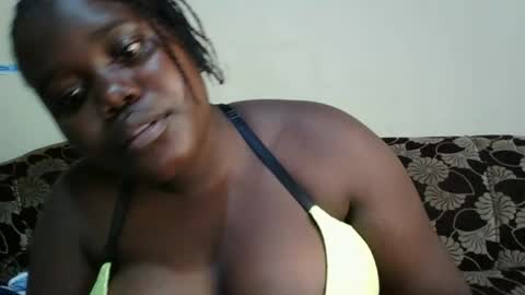 Snapshot of alyabeiby chatting on 11-30-25, 06:01 alyabeiby online show from 11-30-25, 06:01