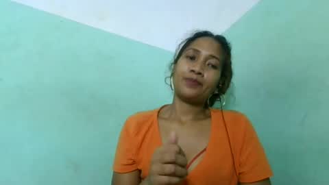 Snapshot of alyahtah chatting on 07-05-26, 05:20 alyahtah online show from 07-05-26, 05:20