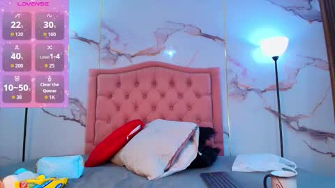 Snapshot of alyathompson chatting on 11-27-25, 04:36 Alya online show from 11-27-25, 04:36