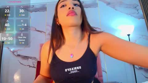 Snapshot of alyathompson chatting on 11-29-25, 04:26 Alya online show from 11-29-25, 04:26