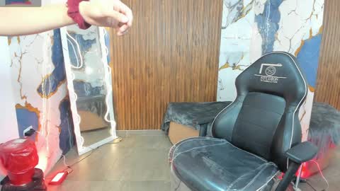 ALYCE  online show from 04-07-26, 11:32