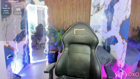 ALYCE  online show from 04-18-26, 11:25