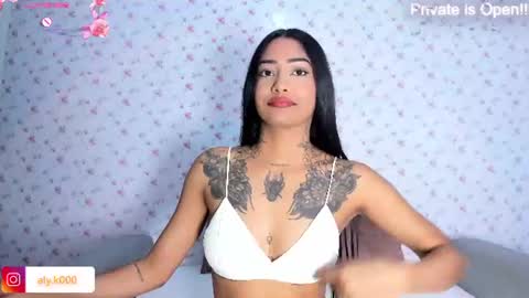 Aly online show from 06-26-26, 11:53