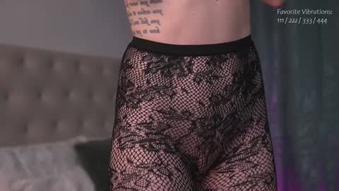 Alyona online show from 02-01-25, 04:14