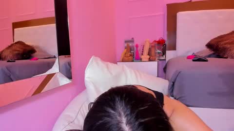 Snapshot of alysonjackson chatting on 02-26-26, 07:35 alysonjackson online show from 02-26-26, 07:35