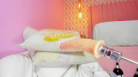 Snapshot of alysonjackson chatting on 03-02-26, 05:53 alysonjackson online show from 03-02-26, 05:53