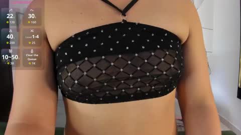 Snapshot of alysonshy chatting on 05-25-26, 05:08 Aly Shy online show from 05-25-26, 05:08