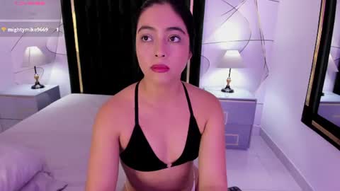 Snapshot of alysonshy chatting on 07-02-26, 04:57 Aly Shy online show from 07-02-26, 04:57