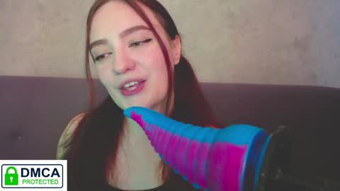 Alyssa online show from 12-26-24, 09:44