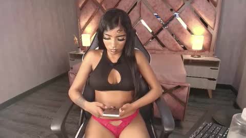 Alyssa  online show from 12-17-25, 08:48