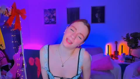 Snapshot of alyssa_smitt chatting on 02-26-25, 07:49 alyssa_smitt online show from 02-26-25, 07:49