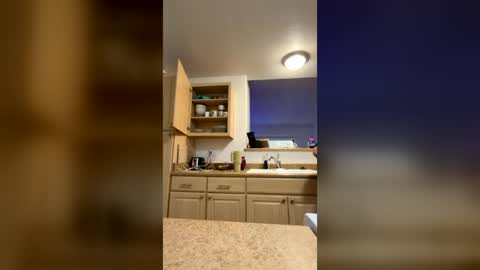 Snapshot of alyssiaamorexo chatting on 06-26-26, 06:56 Alyssiaamorexo online show from 06-26-26, 06:56