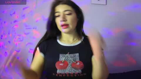 Snapshot of alythia chatting on 06-04-26, 01:22 alythia online show from 06-04-26, 01:22