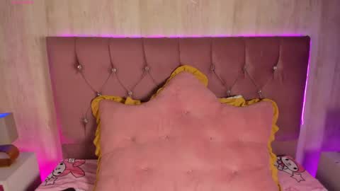 Alyy online show from 04-22-26, 08:32