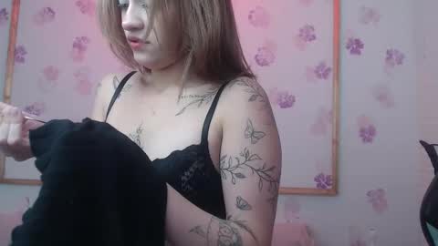 Alyy online show from 10-17-25, 02:19