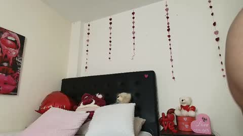 Isabella online show from 02-20-25, 10:59