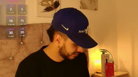 Snapshot of amadeo_wild chatting on 05-06-26, 04:30 Amadeo Wild online show from 05-06-26, 04:30