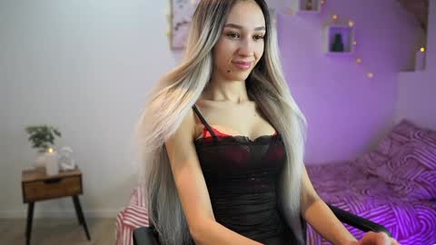 Snapshot of amai__liu chatting on 01-17-25, 07:27 Amai Liu online show from 01-17-25, 07:27