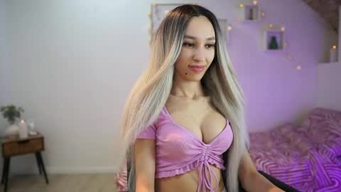 Snapshot of amai__liu chatting on 03-07-25, 07:05 Amai Liu online show from 03-07-25, 07:05
