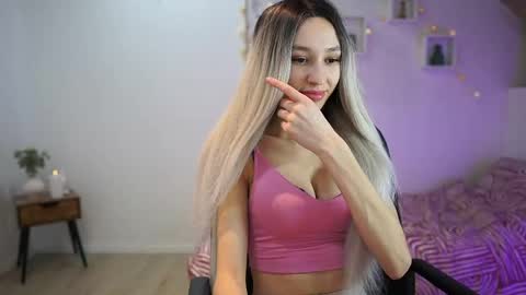 Snapshot of amai__liu chatting on 03-11-25, 07:03 Amai Liu online show from 03-11-25, 07:03