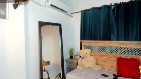 amaia_monroe online show from 06-05-26, 05:47