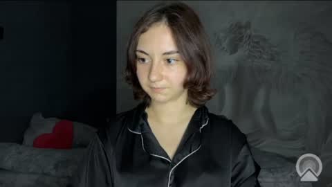 amalia_lambert13 online show from 06-10-26, 08:30