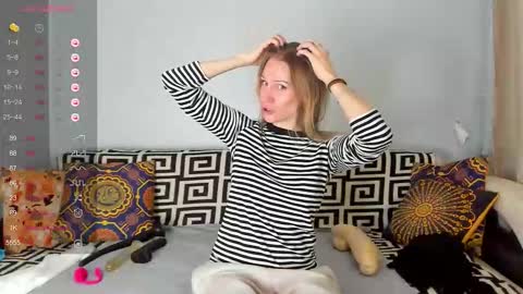 Snapshot of amalia_mio chatting on 11-09-25, 08:01 Amalia online show from 11-09-25, 08:01