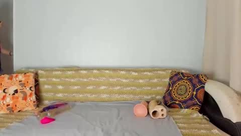 Snapshot of amalia_mio chatting on 11-30-25, 08:07 Amalia online show from 11-30-25, 08:07