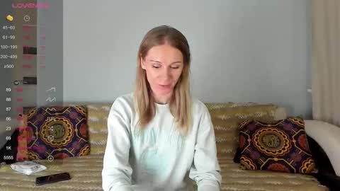 Snapshot of amalia_mio chatting on 12-15-25, 07:56 Amalia online show from 12-15-25, 07:56