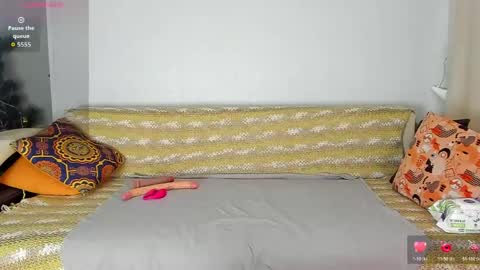 Amalia online show from 04-10-26, 09:58