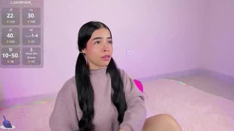 Snapshot of amaliaandrade chatting on 01-12-26, 06:51 Amalia real MIA online show from 01-12-26, 06:51