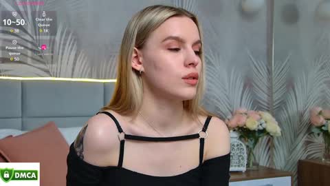 Snapshot of amaliabell chatting on 02-20-25, 01:19 Amalia online show from 02-20-25, 01:19