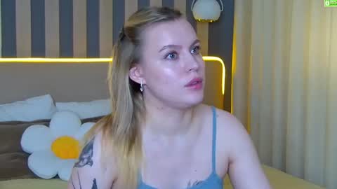 Snapshot of amaliabell chatting on 06-30-26, 01:12 Amalia online show from 06-30-26, 01:12