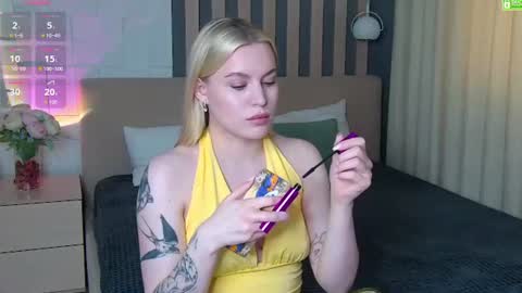 Snapshot of amaliabell chatting on 07-18-26, 01:37 Amalia online show from 07-18-26, 01:37