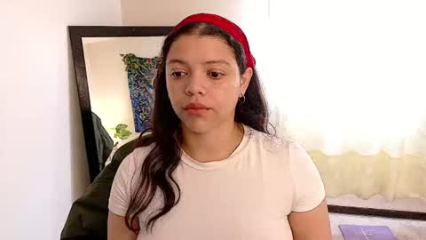 Snapshot of amand1_sweet chatting on 06-26-26, 03:27 online show from 06-26-26, 03:27
