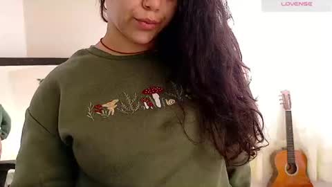 Snapshot of amand1_sweet chatting on 07-02-26, 03:51 online show from 07-02-26, 03:51