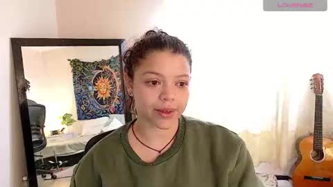 Snapshot of amand1_sweet chatting on 07-04-26, 01:50 online show from 07-04-26, 01:50