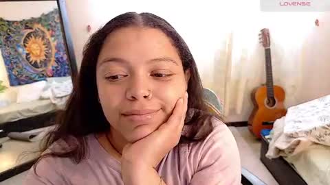 Snapshot of amand1_sweet chatting on 07-10-26, 01:58 online show from 07-10-26, 01:58