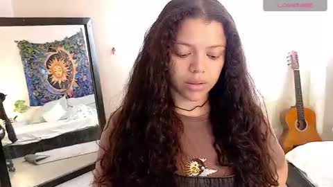 Snapshot of amand1_sweet chatting on 07-18-26, 01:48 online show from 07-18-26, 01:48