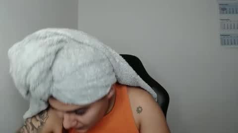 The queen of the biceps  online show from 03-06-25, 06:59