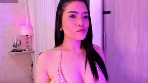 Snapshot of amanda_26 chatting on 01-16-25, 12:02 Luisa online show from 01-16-25, 12:02