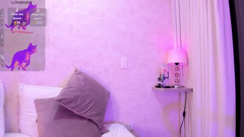 Snapshot of amanda_26 chatting on 02-05-25, 07:29 Luisa online show from 02-05-25, 07:29