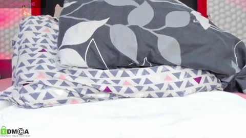 Snapshot of amanda_6ix9ine chatting on 12-06-24, 10:41 diana Private is Open online show from 12-06-24, 10:41