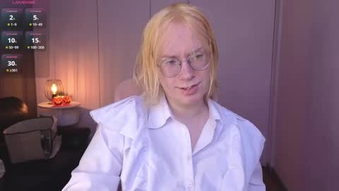 Hi im Amanda online show from 05-28-26, 01:19