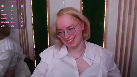 Snapshot of amanda_butlerr chatting on 07-14-26, 09:42 Hi im Amanda online show from 07-14-26, 09:42